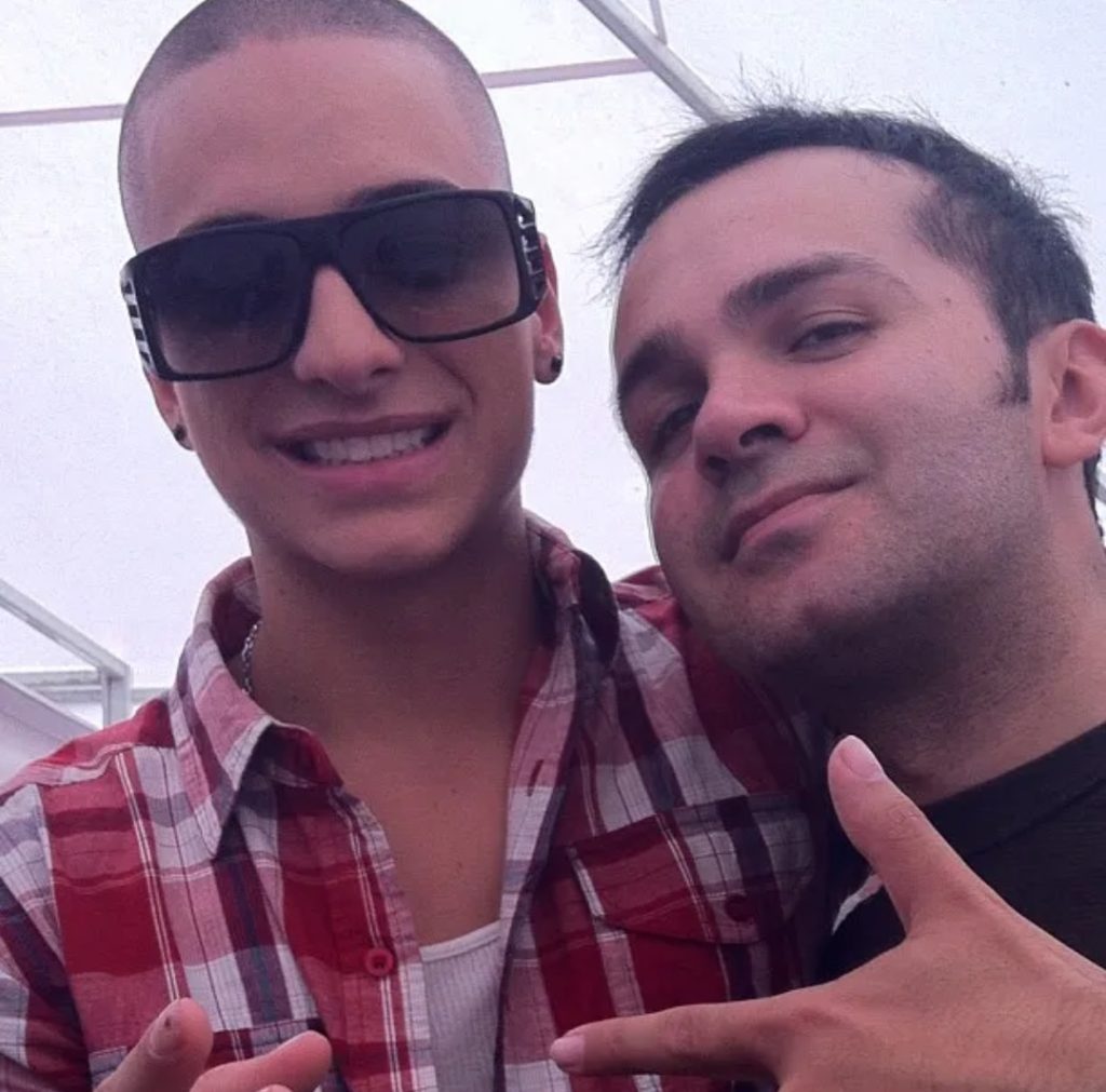 DJ Diego Sánchez junto al artista Maluma en producción de evento exclusivo